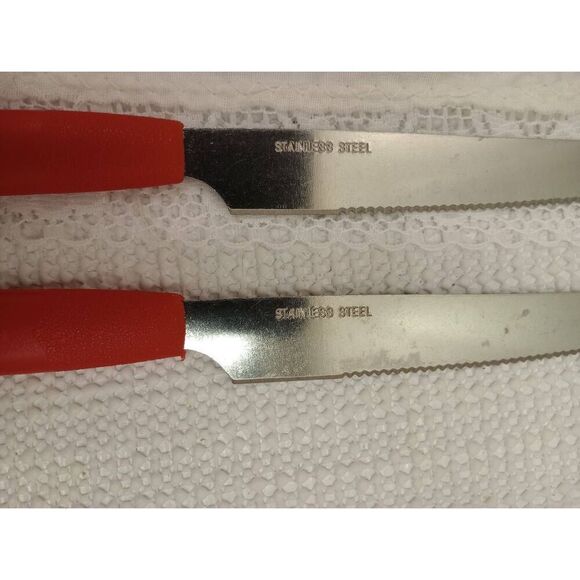 Vintage red plastic handled silverware, miscellaneous pieces - Picture 2 of 2